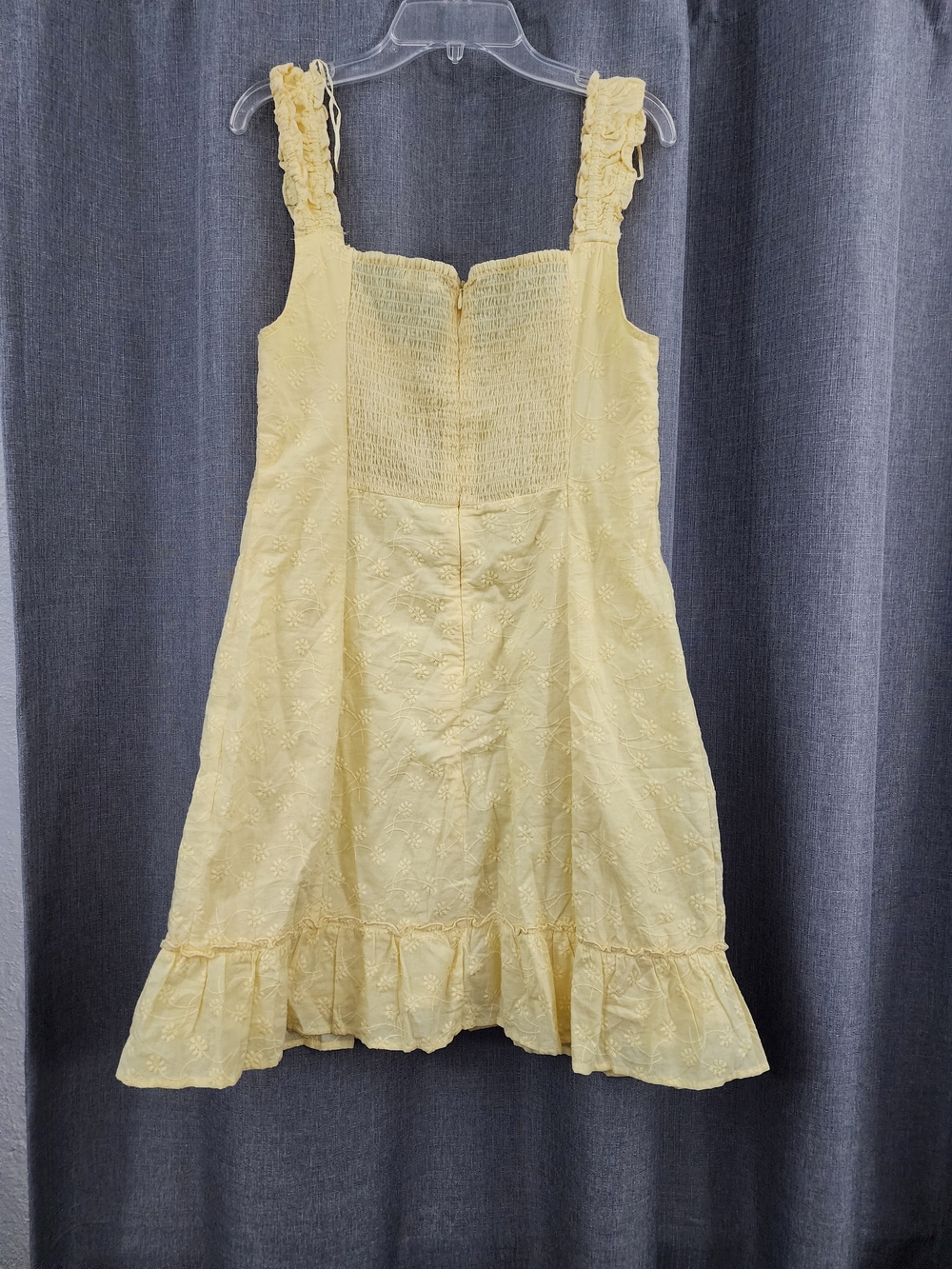 NWT Yellow Embroidered Ruffle Sundress - Picture 2 of 5